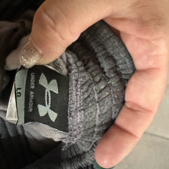 Under Armour Gray Sweatpants - Picture 2 of 2